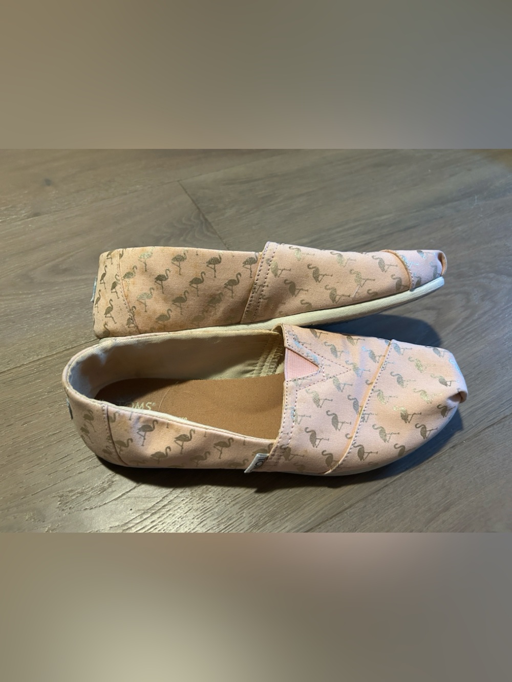 EUC Toms Flamingo Classics - Picture 7 of 14
